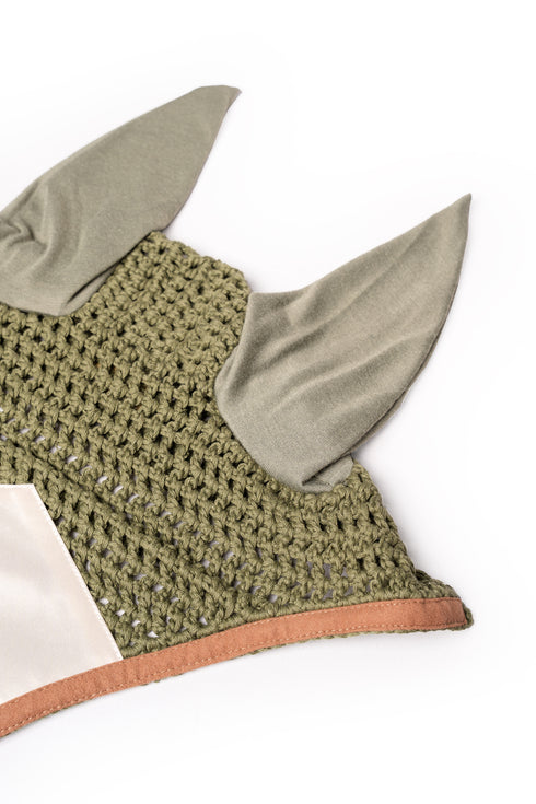 EAR NET, FOREST FERN